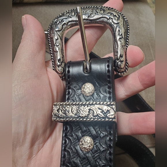 Bull Hide Belt Co. The Wayne Basket Weave Embossed Leather Belt Black Size 44 - Picture 7 of 15